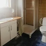 בית נופש Cozy In Scenic Voringsfoss *